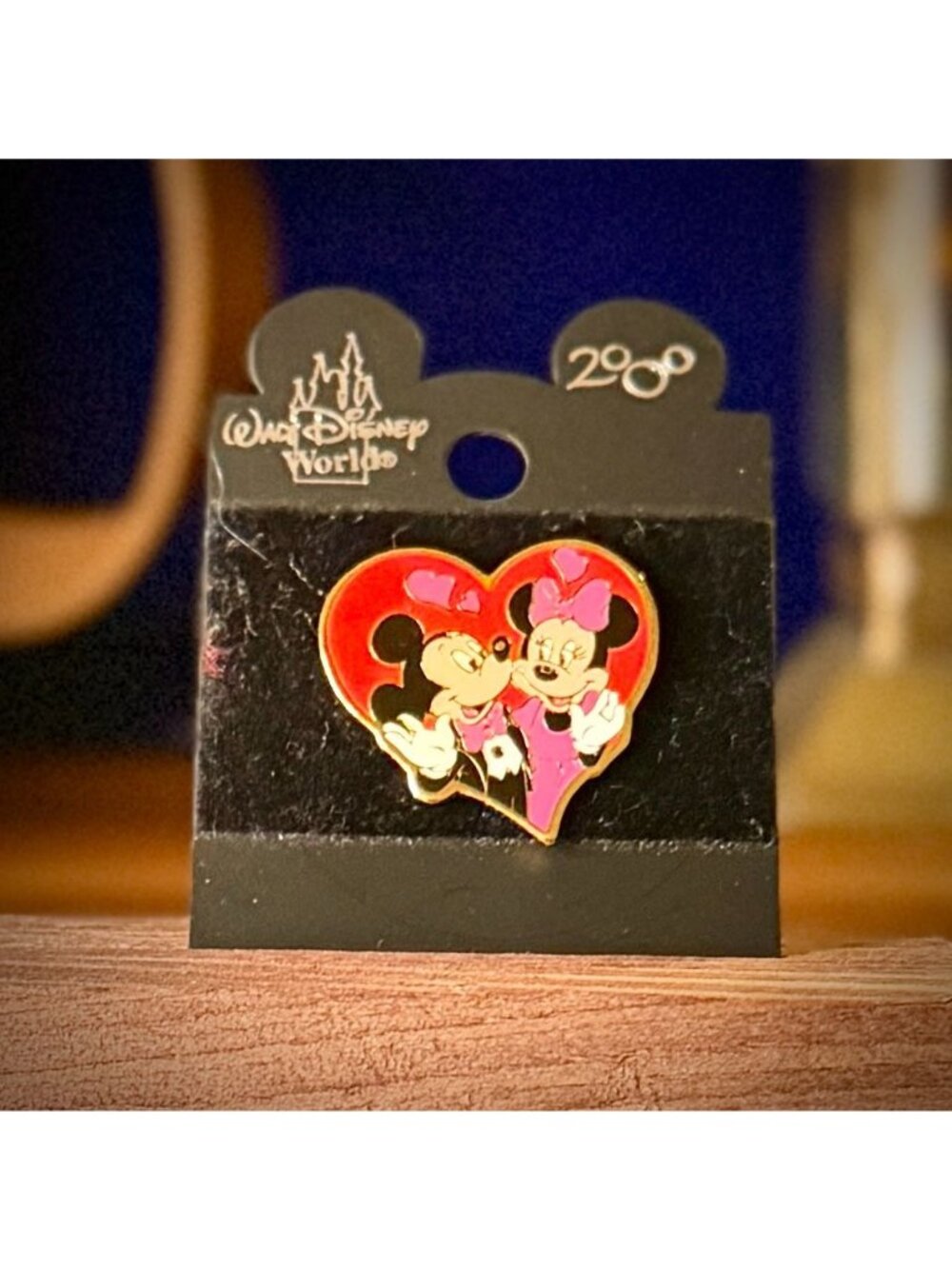 Walt Disney World Mickey and Minnie Mouse Heart Enamel Pin | 2000